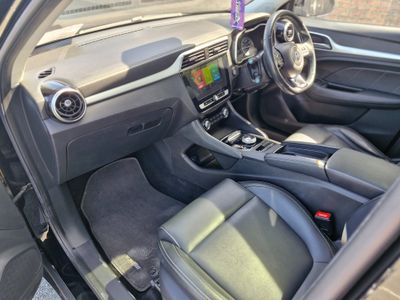 2020 MG ZS