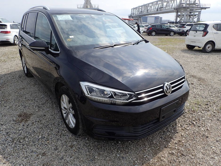 2018 Volkswagen Touran