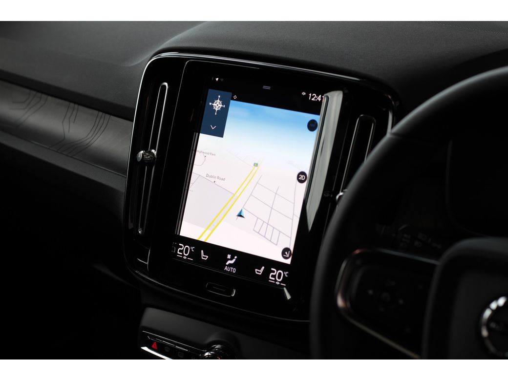 2023 Volvo XC40