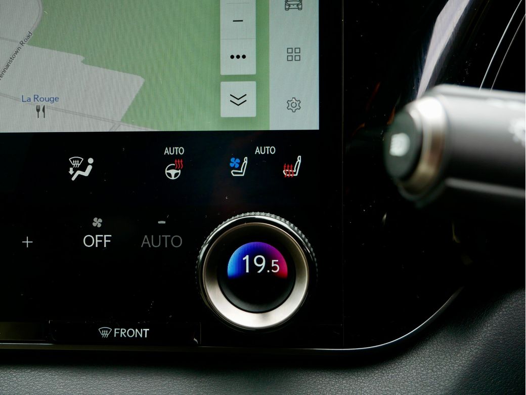 2023 Lexus RX450h+