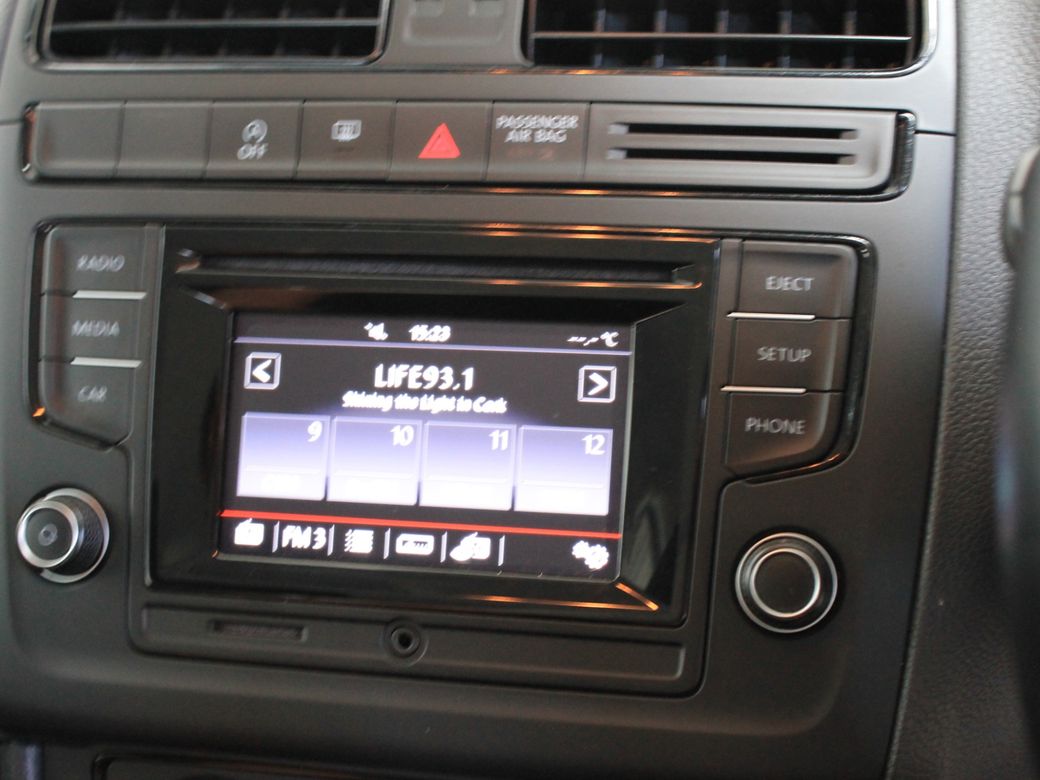 2016 Volkswagen Polo