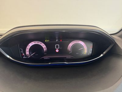 2024 Peugeot 5008