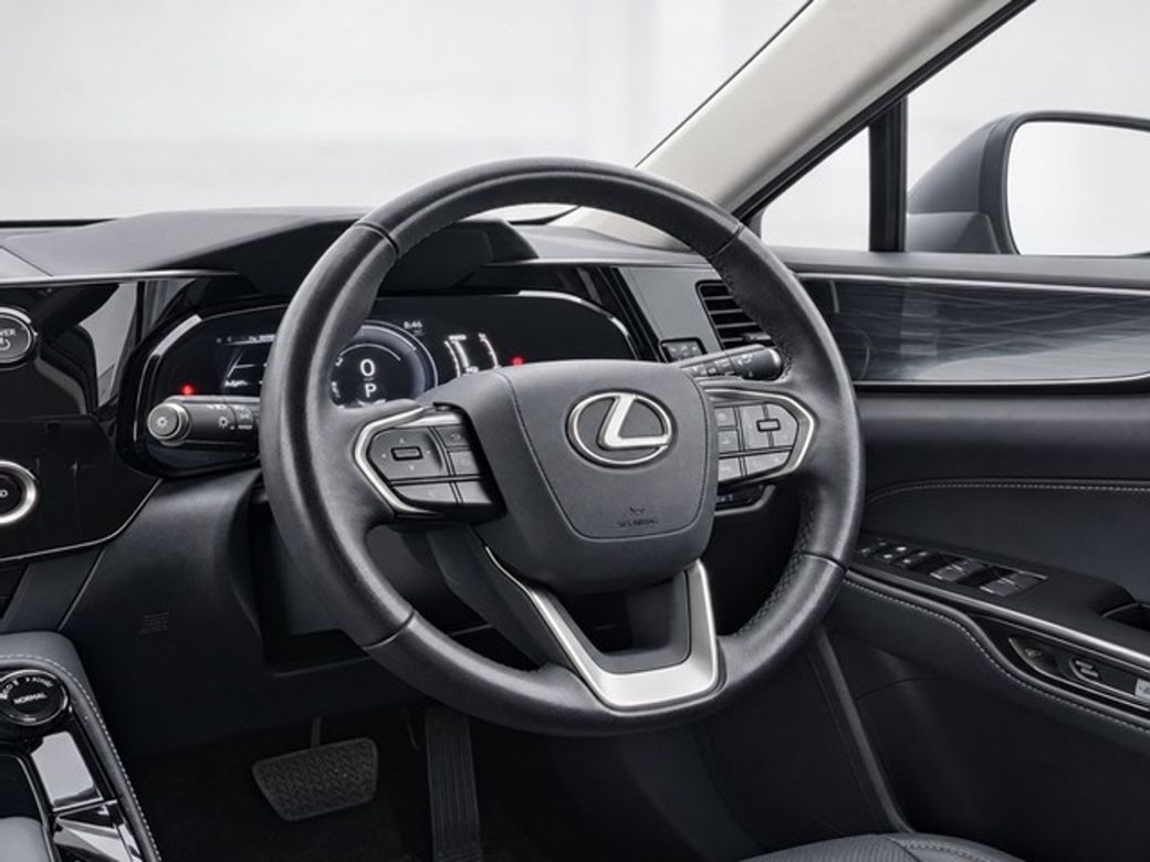 2023 Lexus NX 450H+