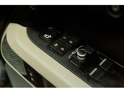 2022 Land Rover Defender