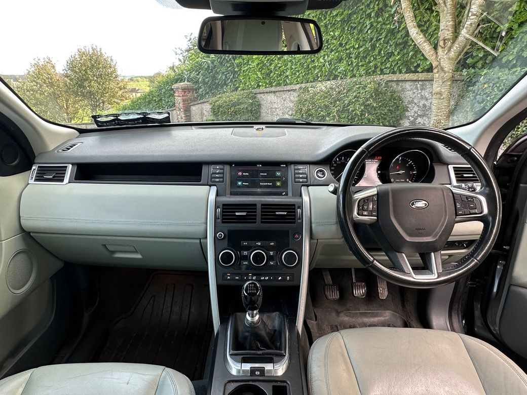 2016 Land Rover Discovery