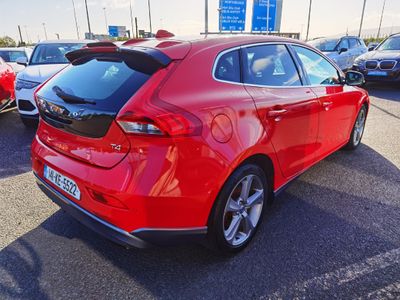 2014 Volvo V40