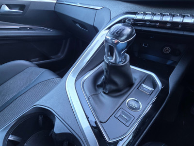 2022 Peugeot 3008