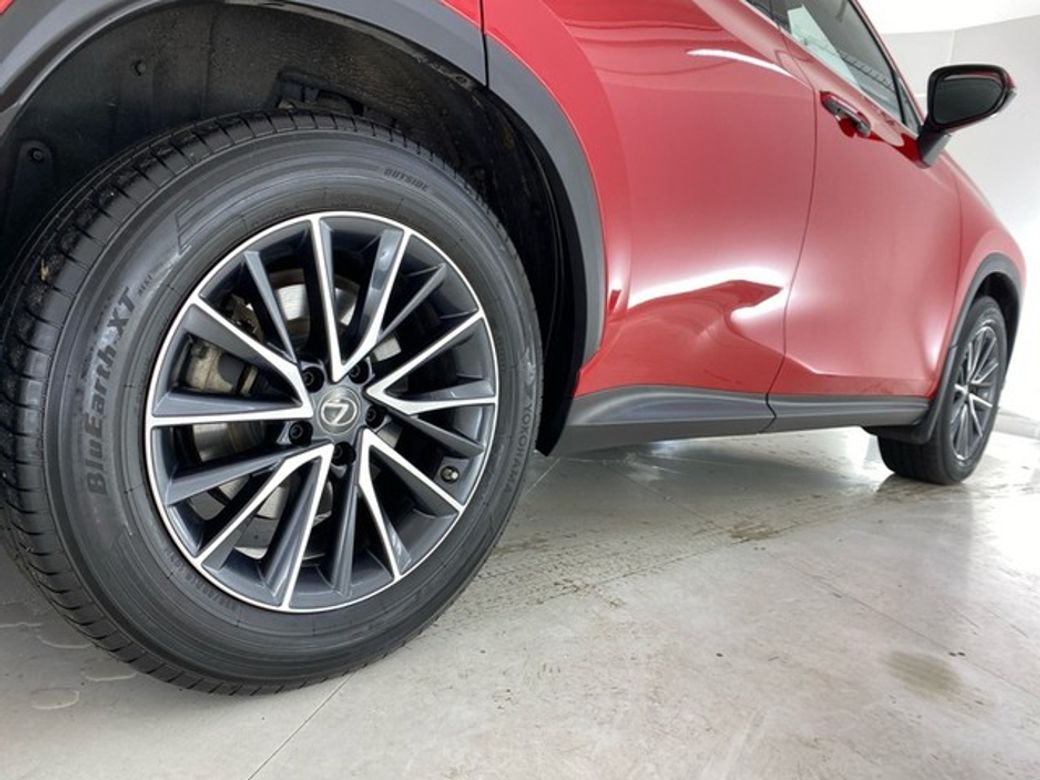 2023 Lexus NX 450H+
