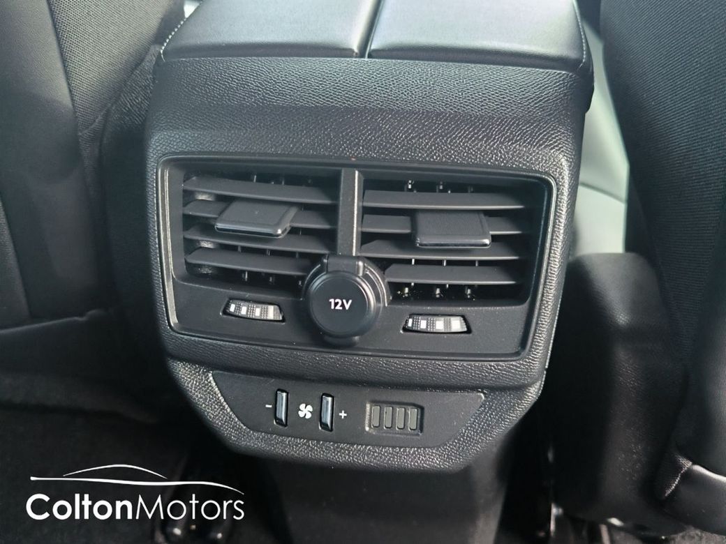 2024 Peugeot 5008