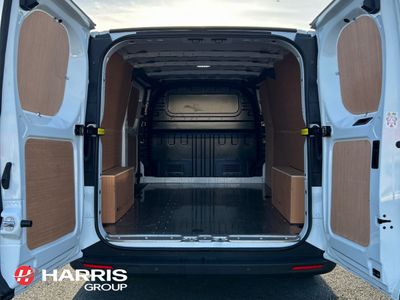 2025 White Maxus Deliver 7