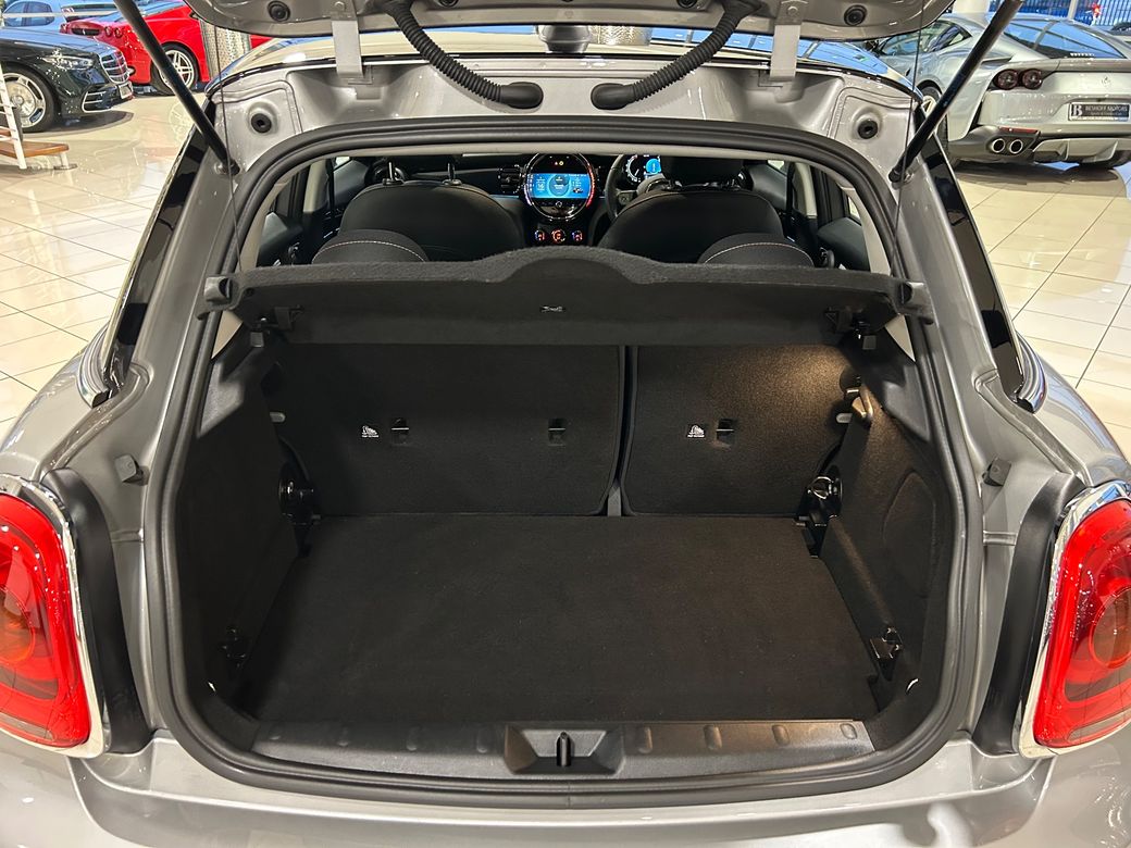 2024 Mini Hatch