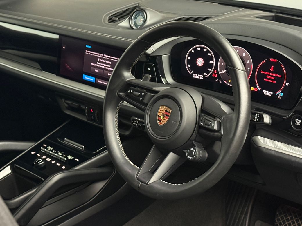 2025 Porsche Cayenne