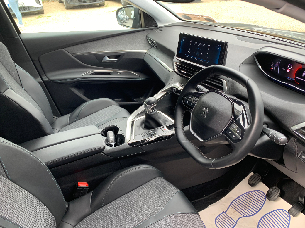 2022 Peugeot 3008
