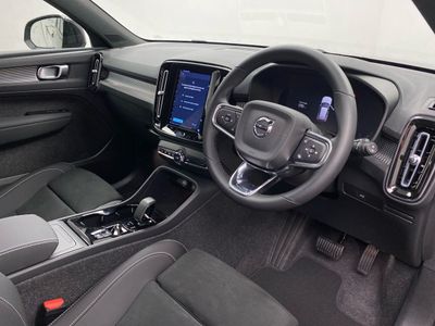 2026 Volvo XC40