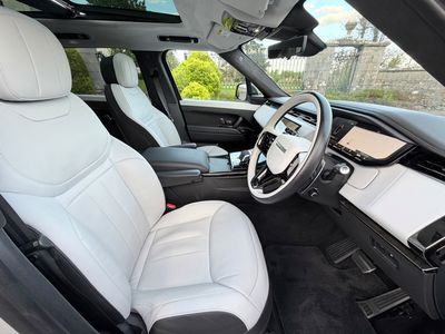 2024 Land Rover Range Rover Sport