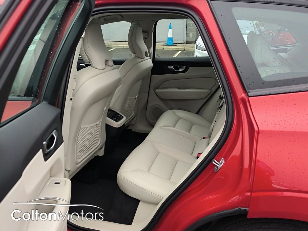 2022 Volvo XC60