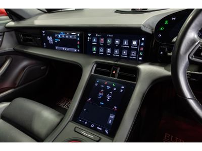 2022 Porsche Taycan