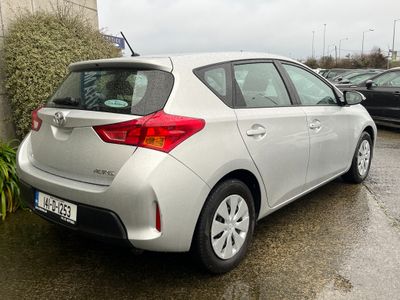 2014 Toyota Auris