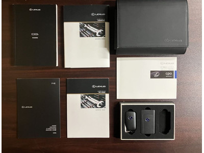 2018 Lexus IS 300h