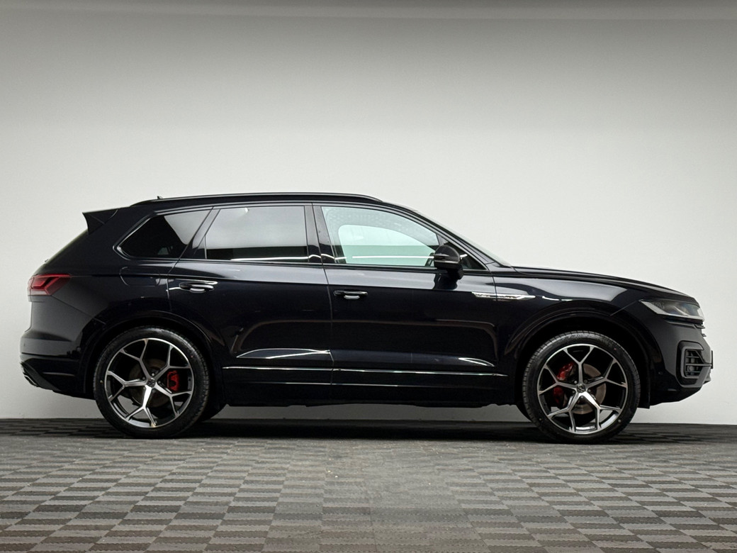 2019 Volkswagen Touareg