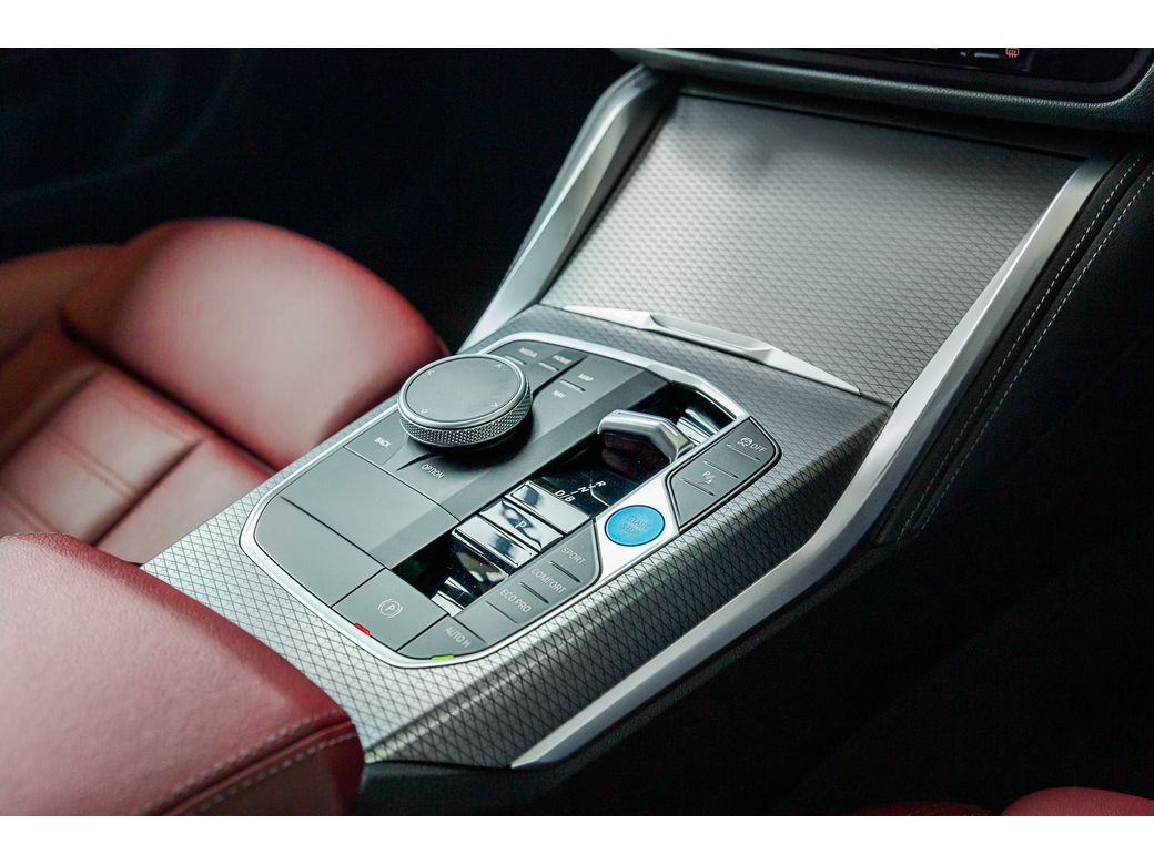 2024 BMW i4