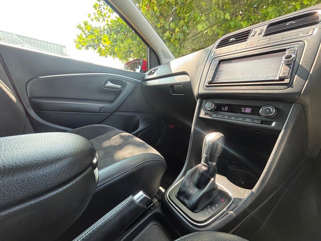2017 Volkswagen Polo