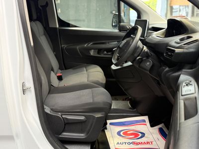 2023 Peugeot Partner