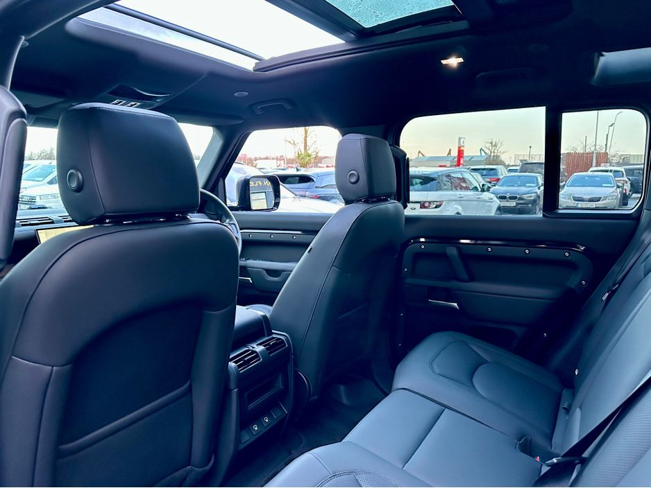 2025 Land Rover Defender