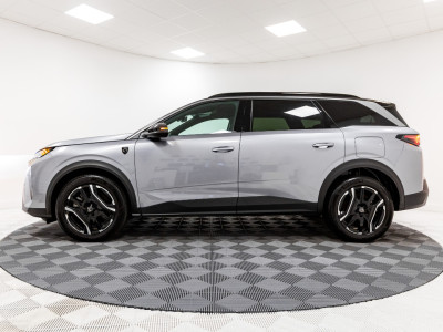 2025 Peugeot 5008
