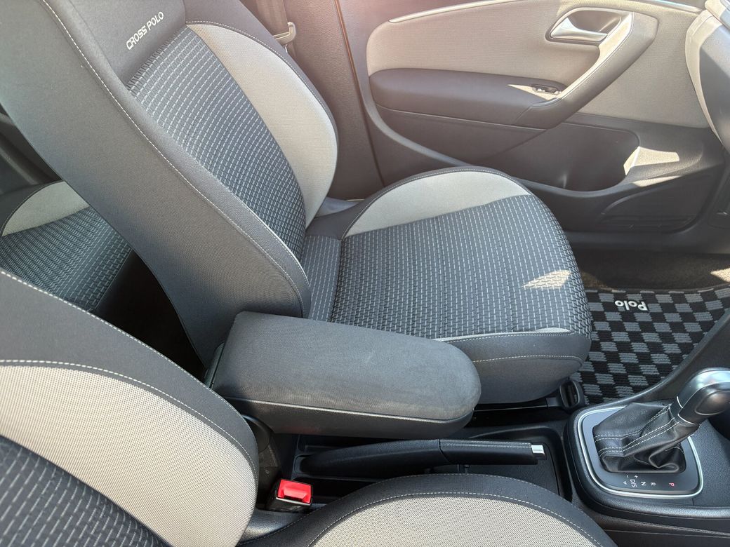 2016 Volkswagen Polo