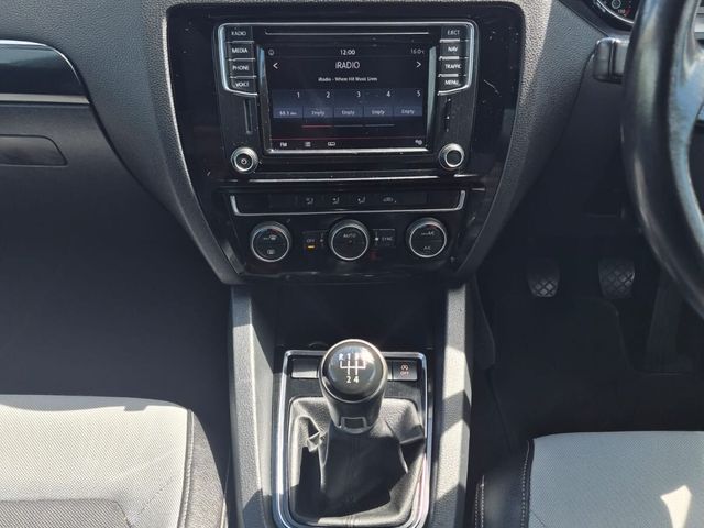 2016 Volkswagen Jetta