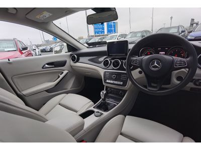 2016 Mercedes-Benz CLA Class