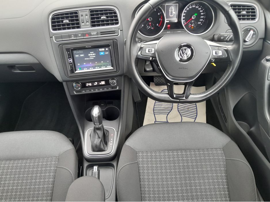 2016 Volkswagen Polo
