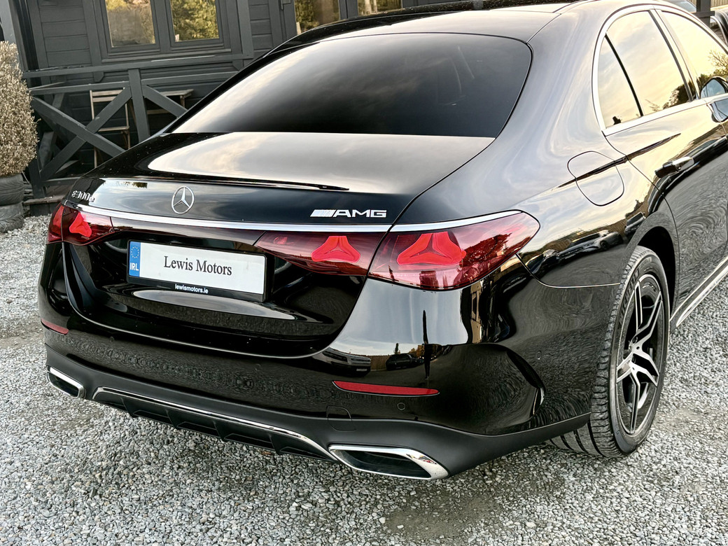 2025 Mercedes-Benz E 300