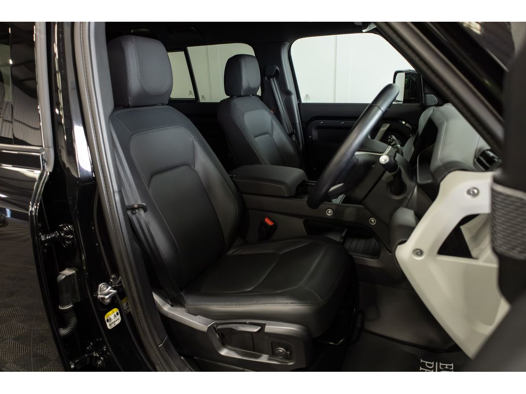 2023 Land Rover Defender 110