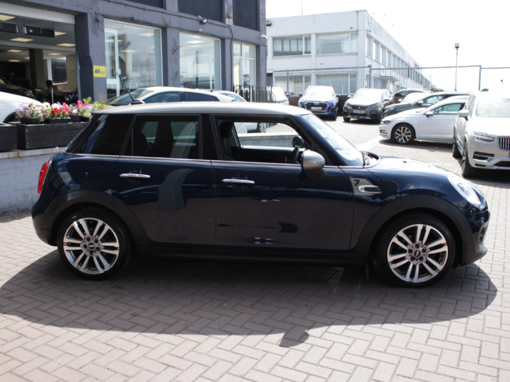 2017 Mini Cooper