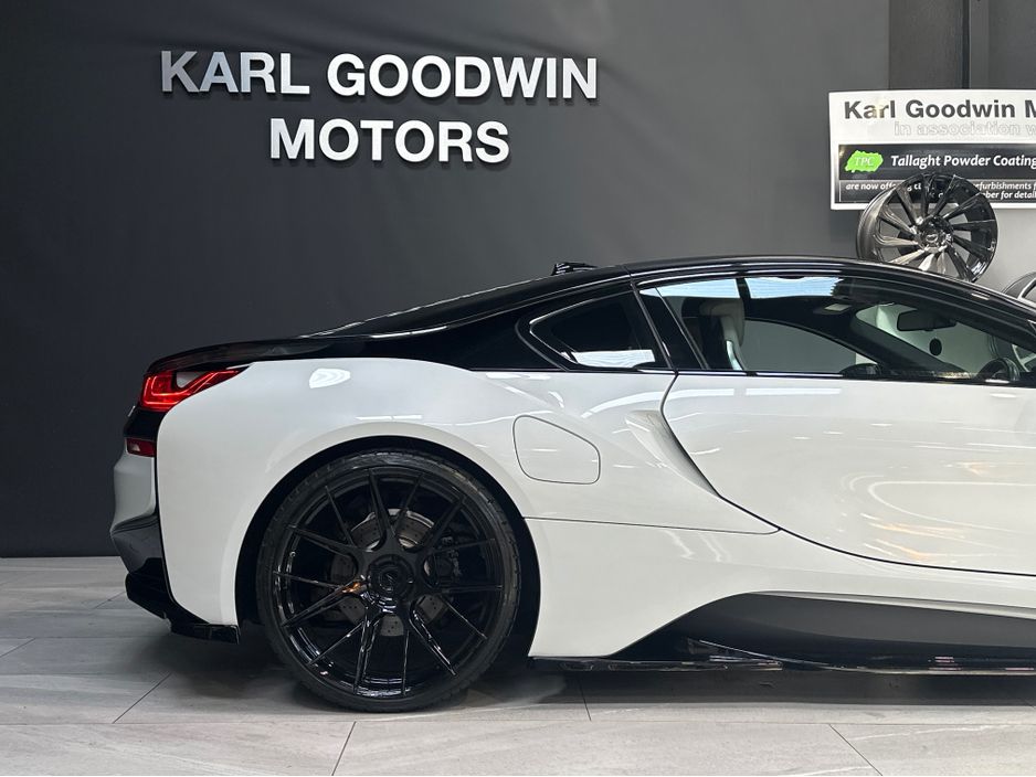 2018 BMW i8