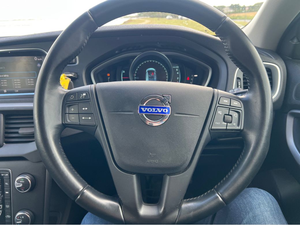 2014 Volvo V40