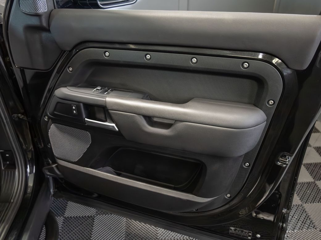 2021 Land Rover Defender