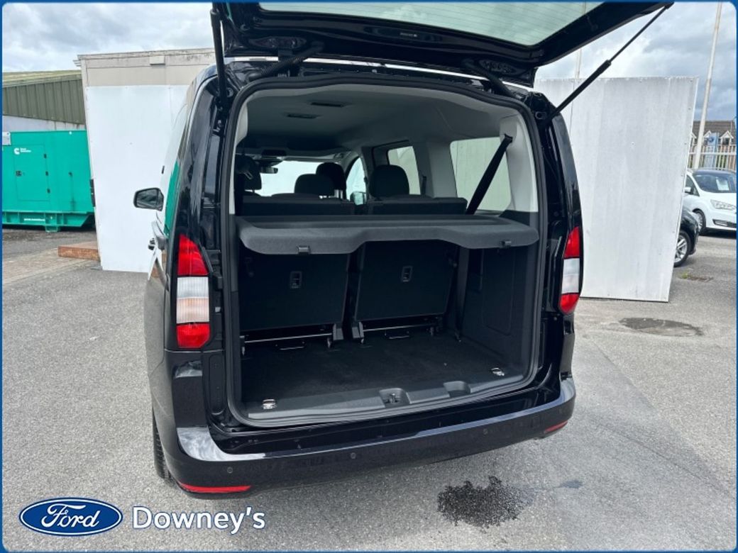 2026 Ford Tourneo Connect