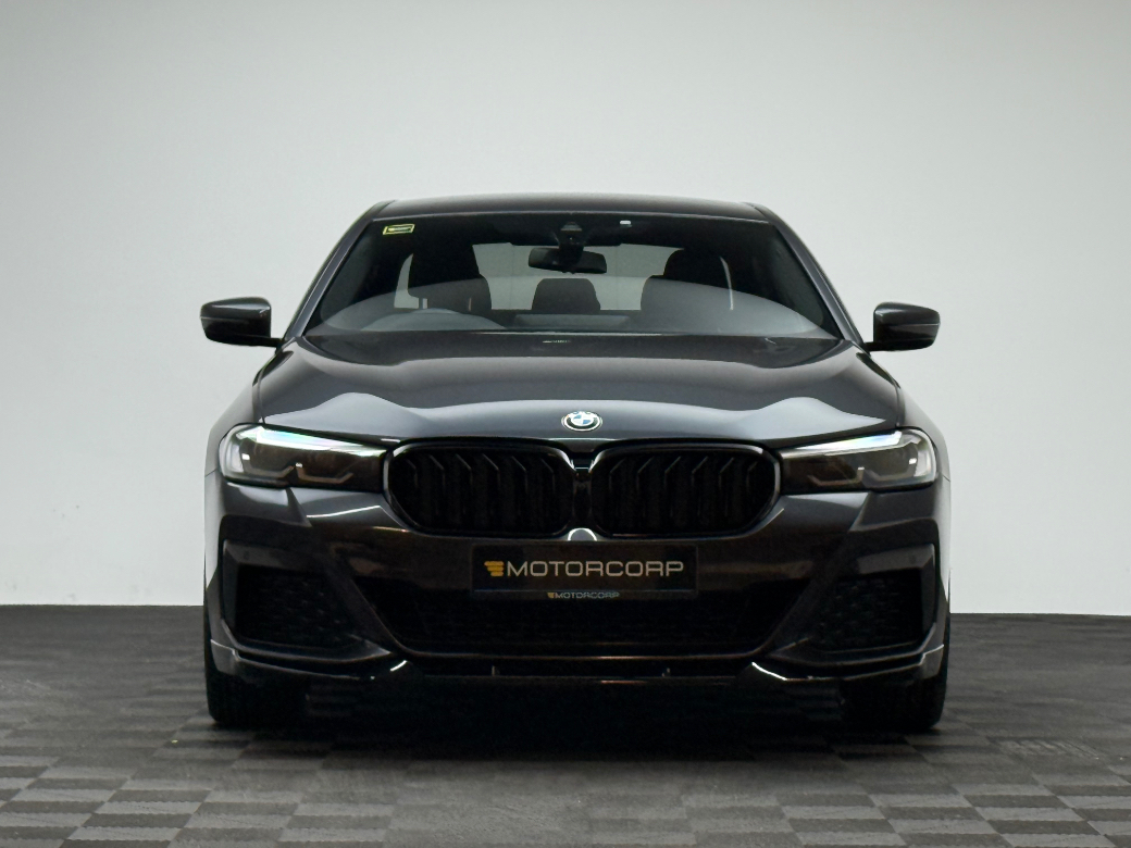 2021 BMW 5 Series