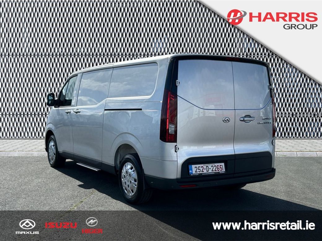2025 Grey Maxus Deliver 7