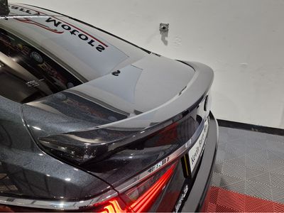 2022 Lexus ES 300h