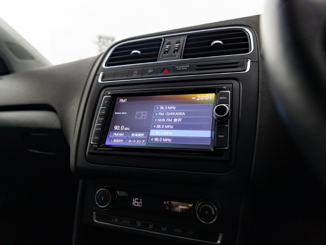 2016 Volkswagen Polo