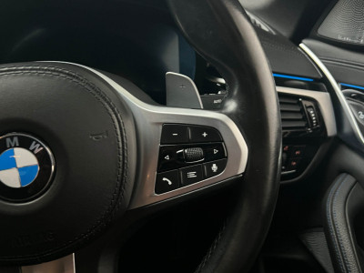 2021 BMW 530