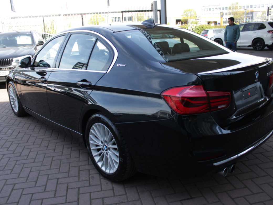 2017 BMW 3 Series