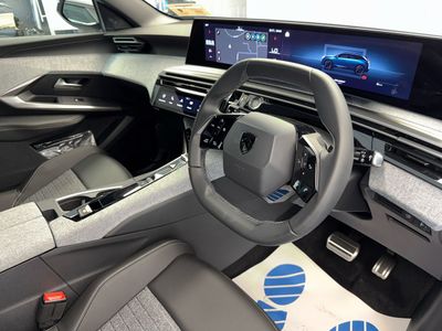 2025 Peugeot 5008