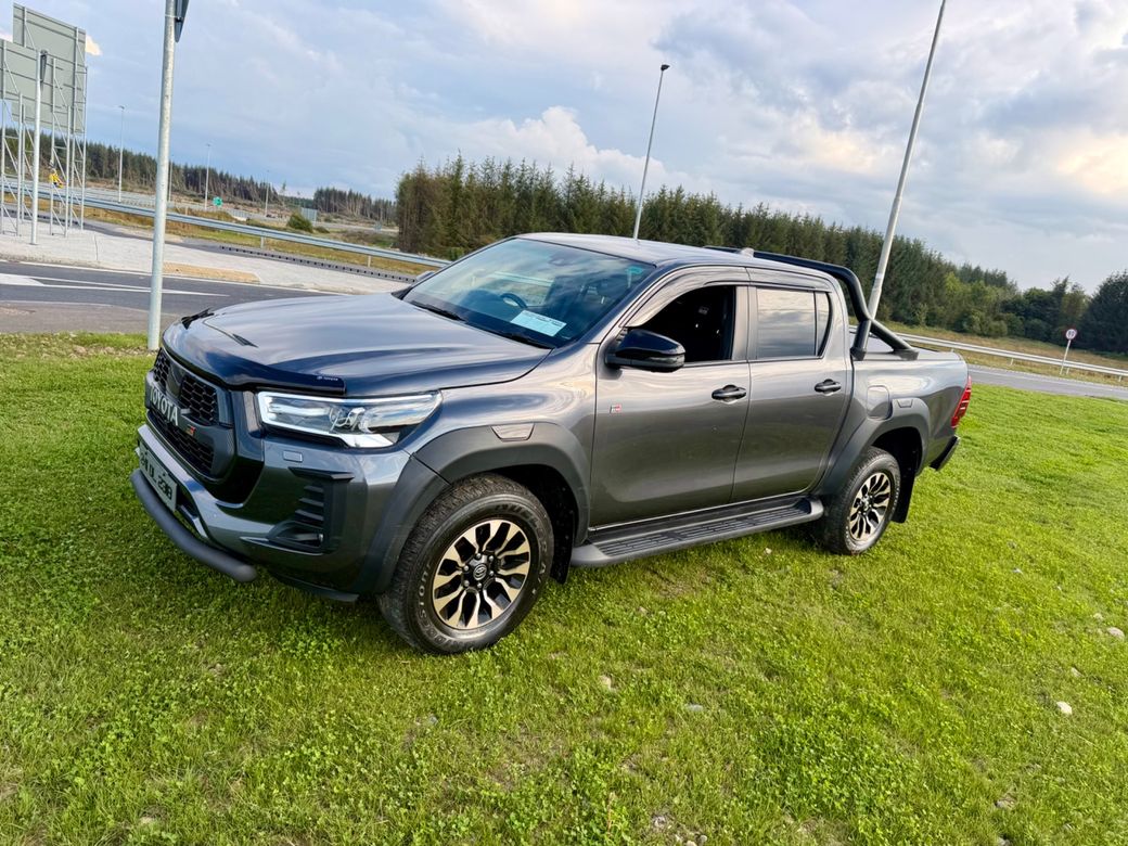 2024 Toyota Hilux