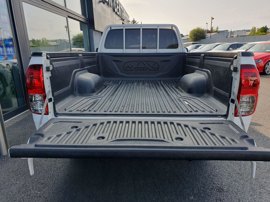 2022 Toyota Hilux