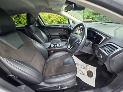 2020 Ford Mondeo